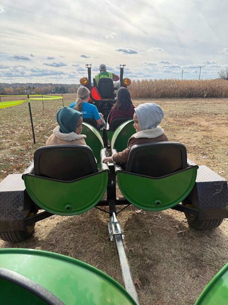 Bring the Kids &mdash; the Farm Knows You Will