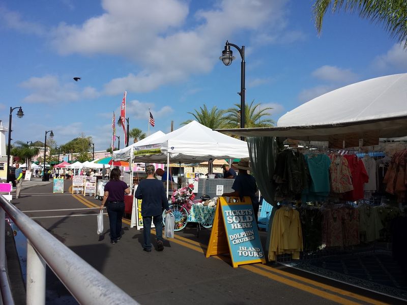 Dodecanese Boulevard, Tarpon Springs