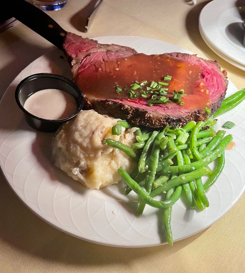 A Three-Course Meal That Changes With Every Show