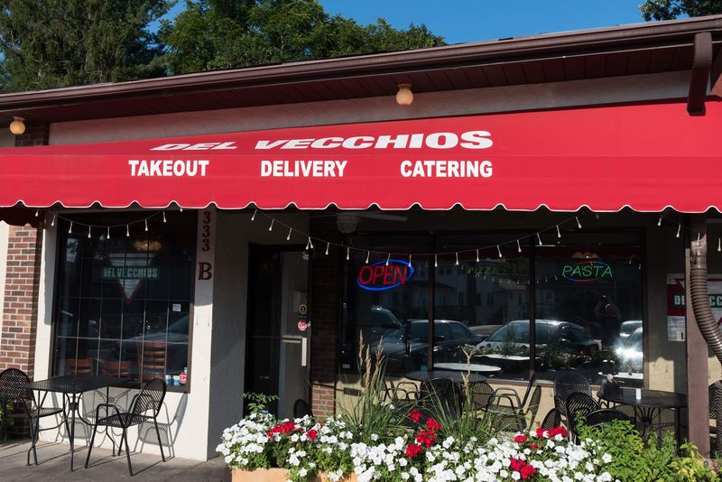 Del Vecchios (Asheville)