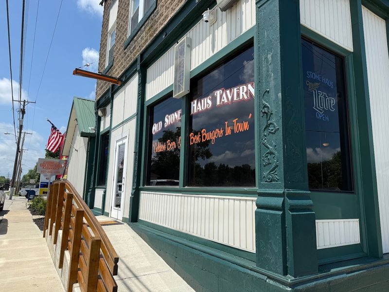 Old Stone Haus Tavern &ndash; Raymond, Ohio