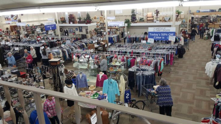 Budget-Friendly Finds And Big Browsing Energy Make This Ohio Thrift Shop Worth A Stop