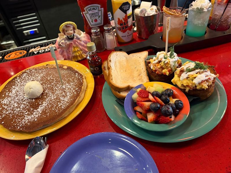 The Friendly Toast, Cambridge