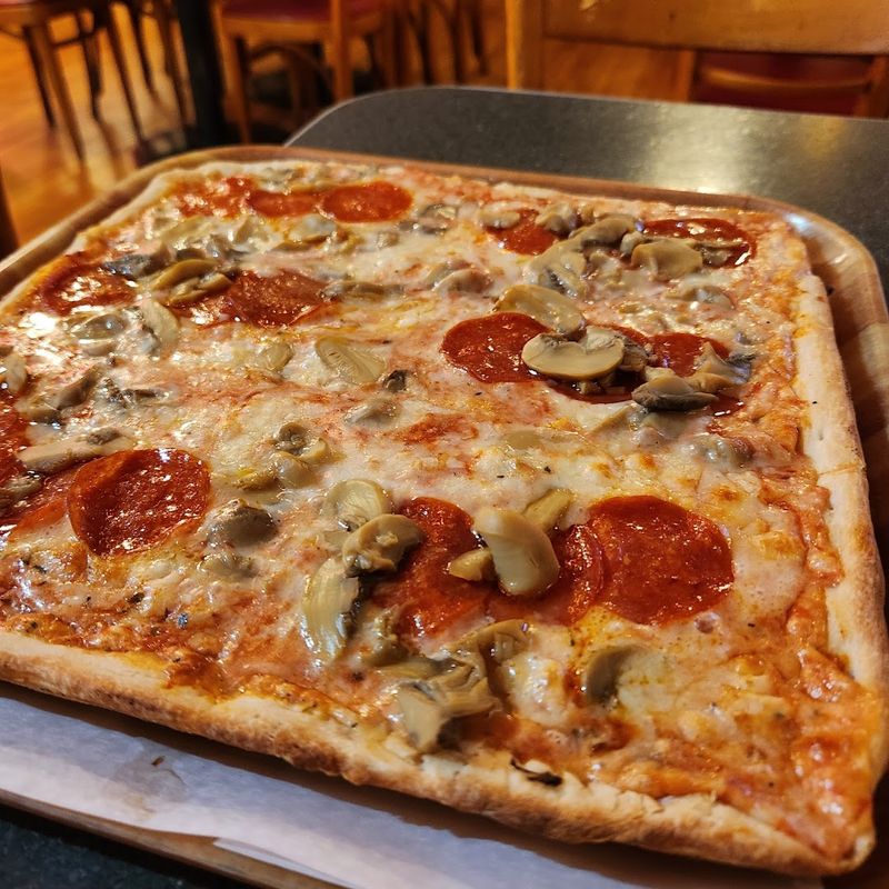 Maroni&rsquo;s Pizza