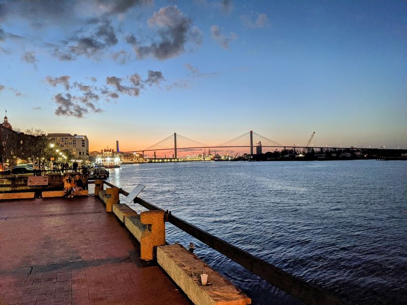 Savannah Historic District Easy Walk