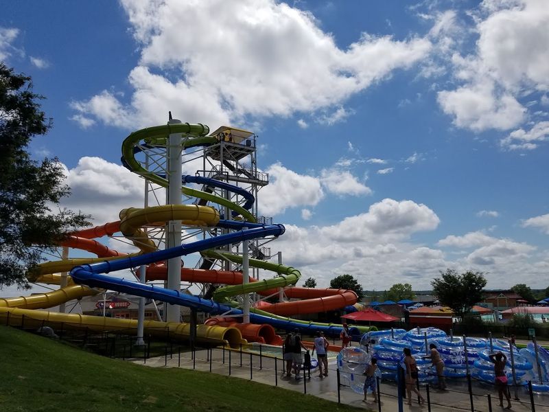 Carolina Harbor: The Waterpark That Comes With Your Admission