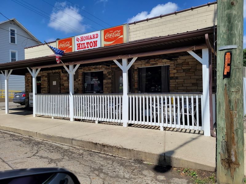 Howard Hilton &ndash; Howard