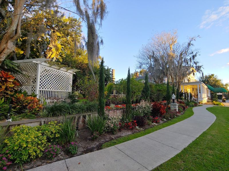 Walkable Access to Shops, Dining, and Festivals