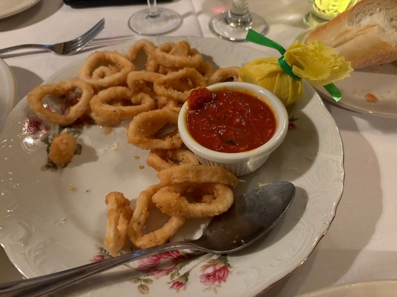 Fried Calamari with Marinara
