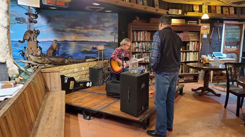 Live Music and Laid-Back Vibes