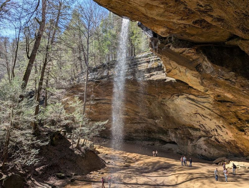 Ash Cave at Hocking Hills: The One That Actually Stops You Cold