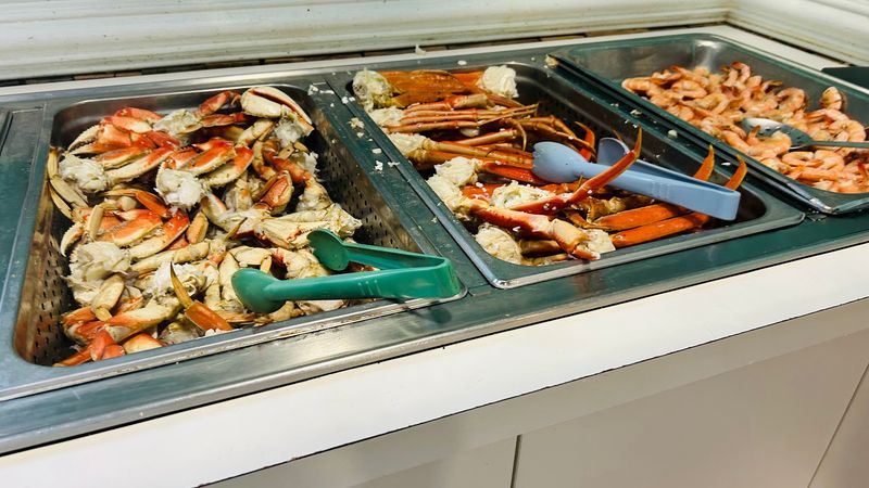 All-You-Can-Eat With a Seafood Focus