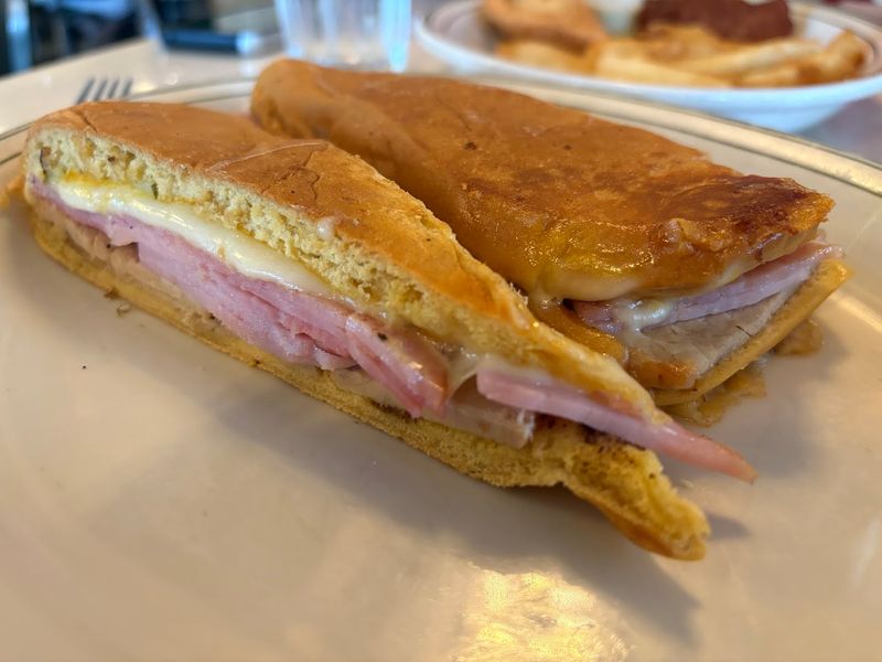 Versailles Restaurant (Miami) &mdash; Cuban Sandwich