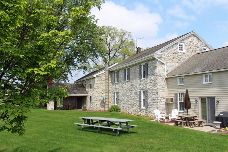 Meadow View K Farm Guest House (Mount Joy, Lancaster County)