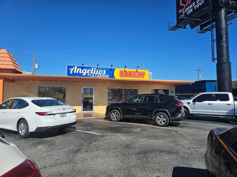 Angelitos at La Caridad Bakery &ndash; Tampa, FL