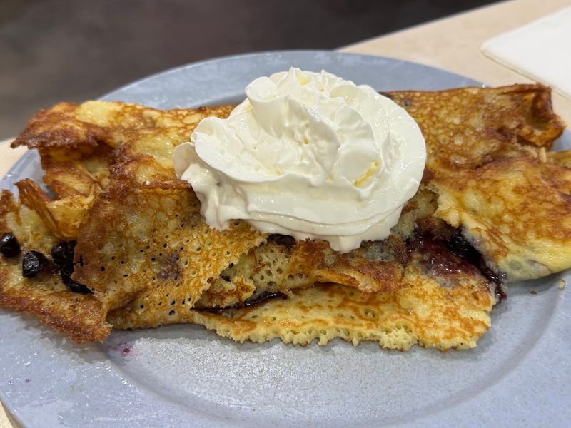 Visitor Tips for the Strip District Location