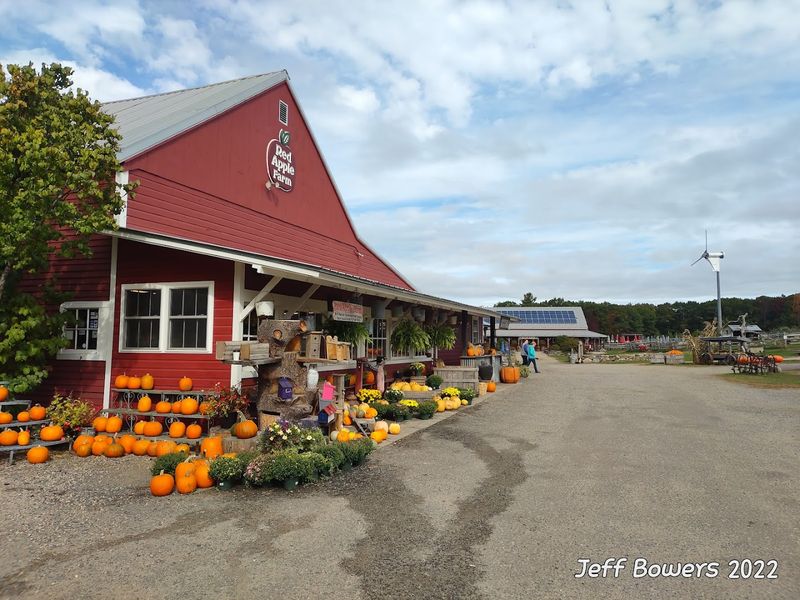Red Apple Farm