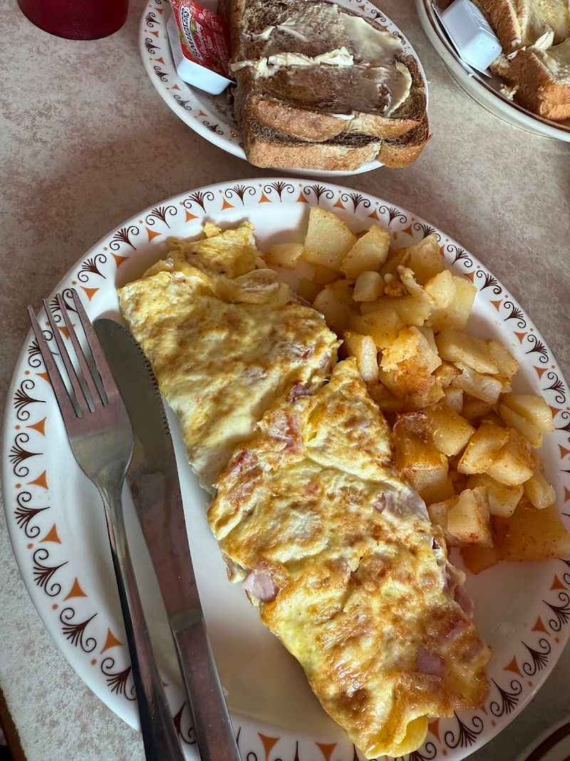 Agawam Diner - Rowley