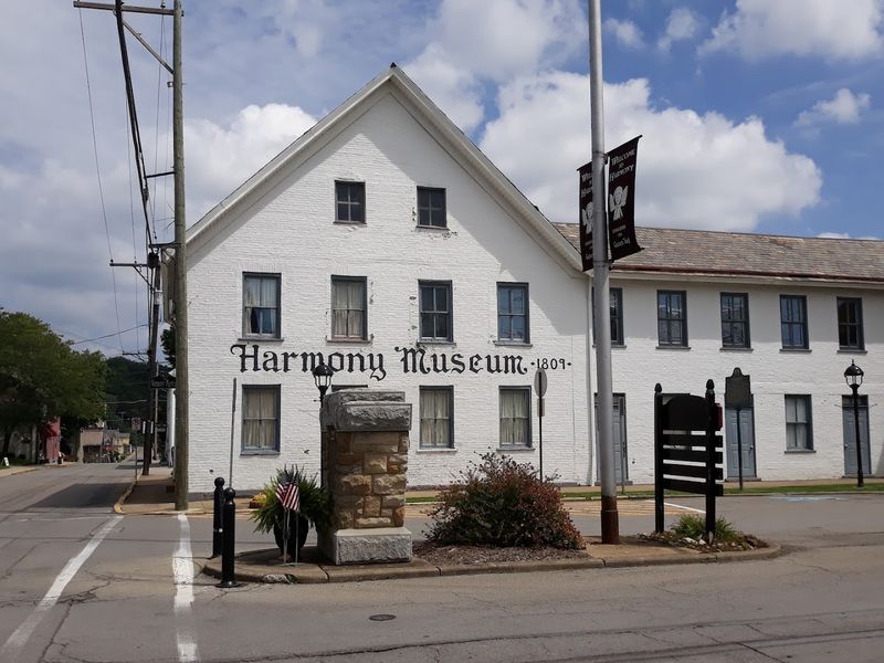 Harmony Historic District, Harmony