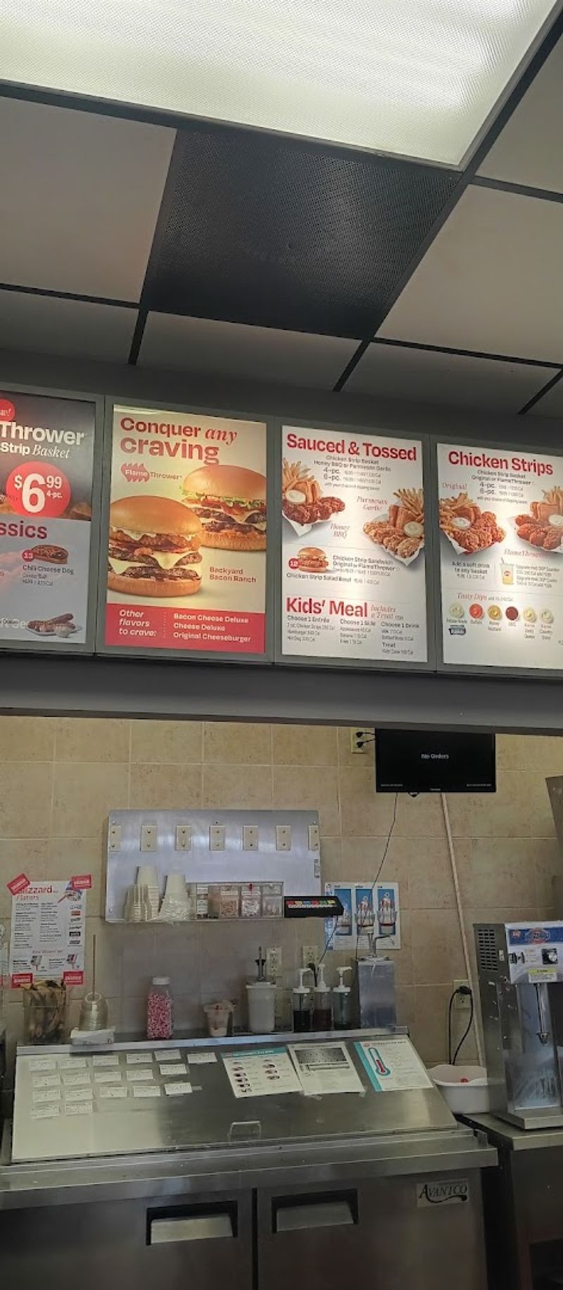 Quick Bites and Nearby Dining Options