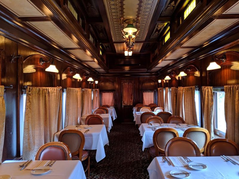 Fine dining in a rare 1913 parlor car
