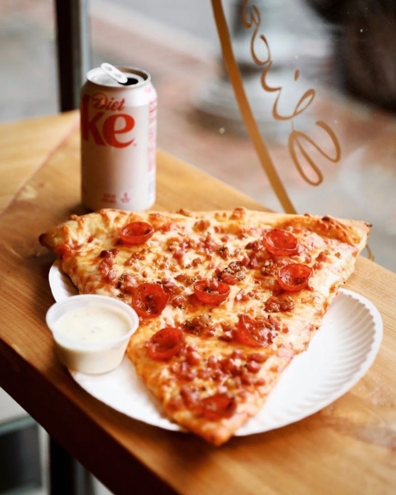 Benny Pennello's &ndash; Charlotte