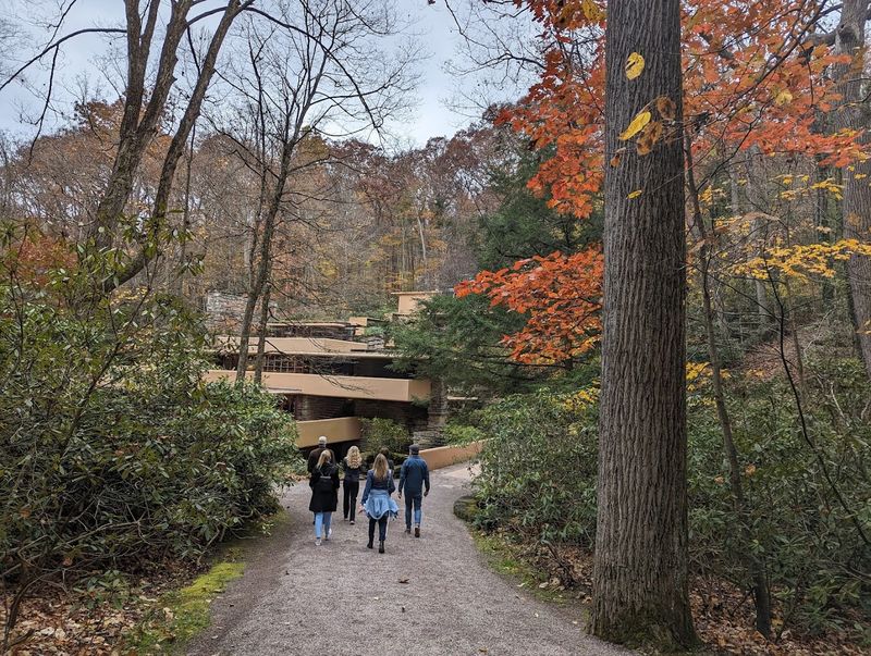 Practical Tips for Planning Your Visit to Fallingwater