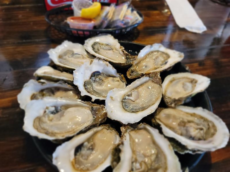 Red Pirate Family Grill & Oyster Bar