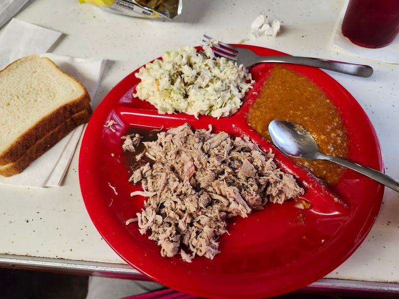 Pulled Pork That Keeps It Honest