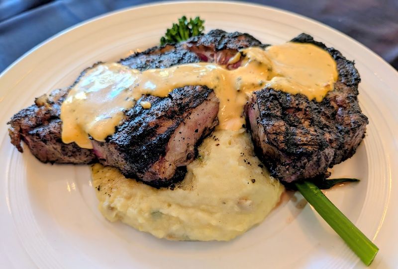 Vic’s On The River, Savannah