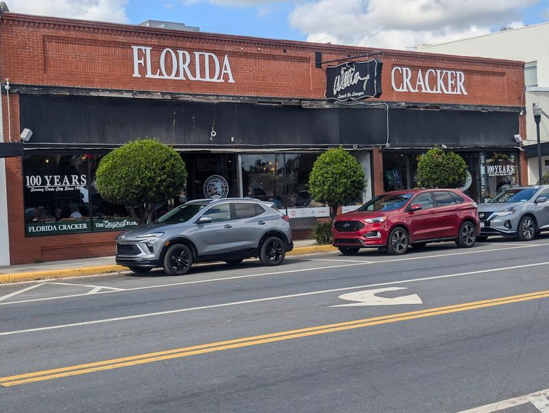 Florida Cracker Lunch On Limoges &mdash; Dade City, FL