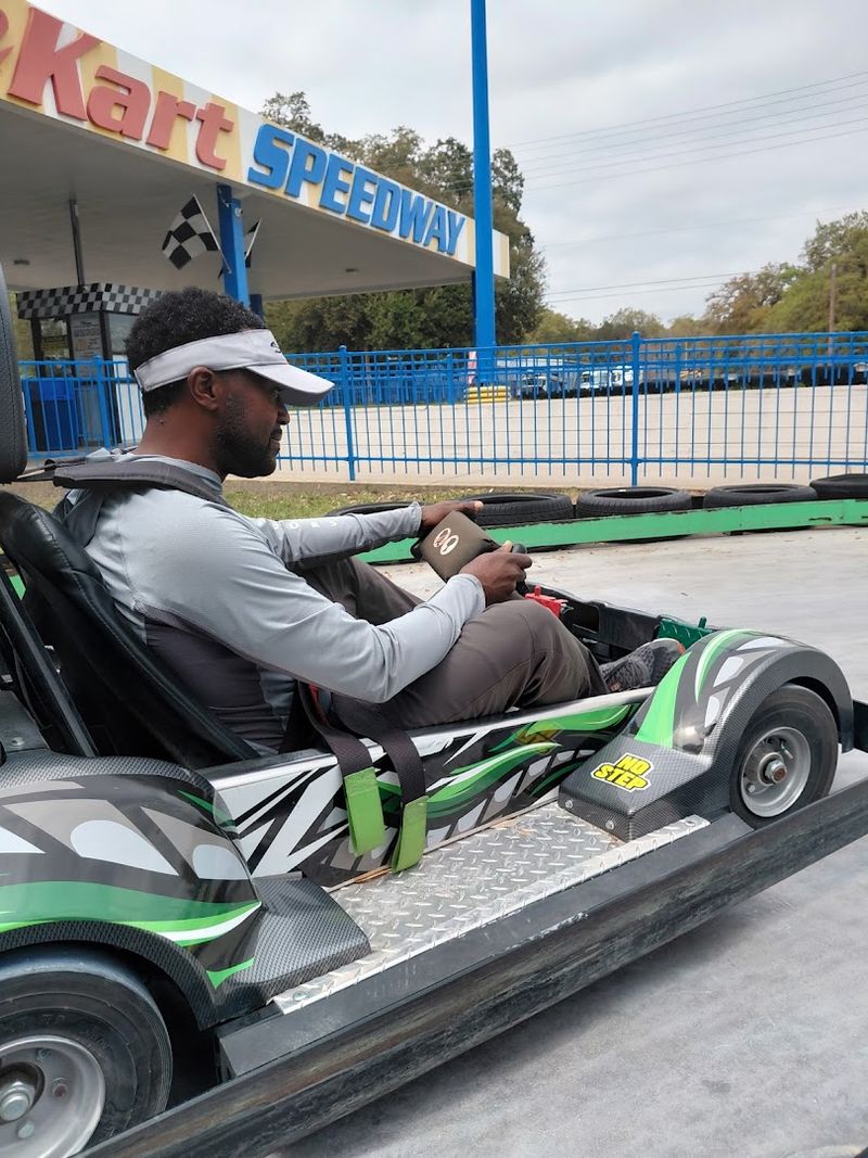 Visitor Info and Tips for Fast Eddies