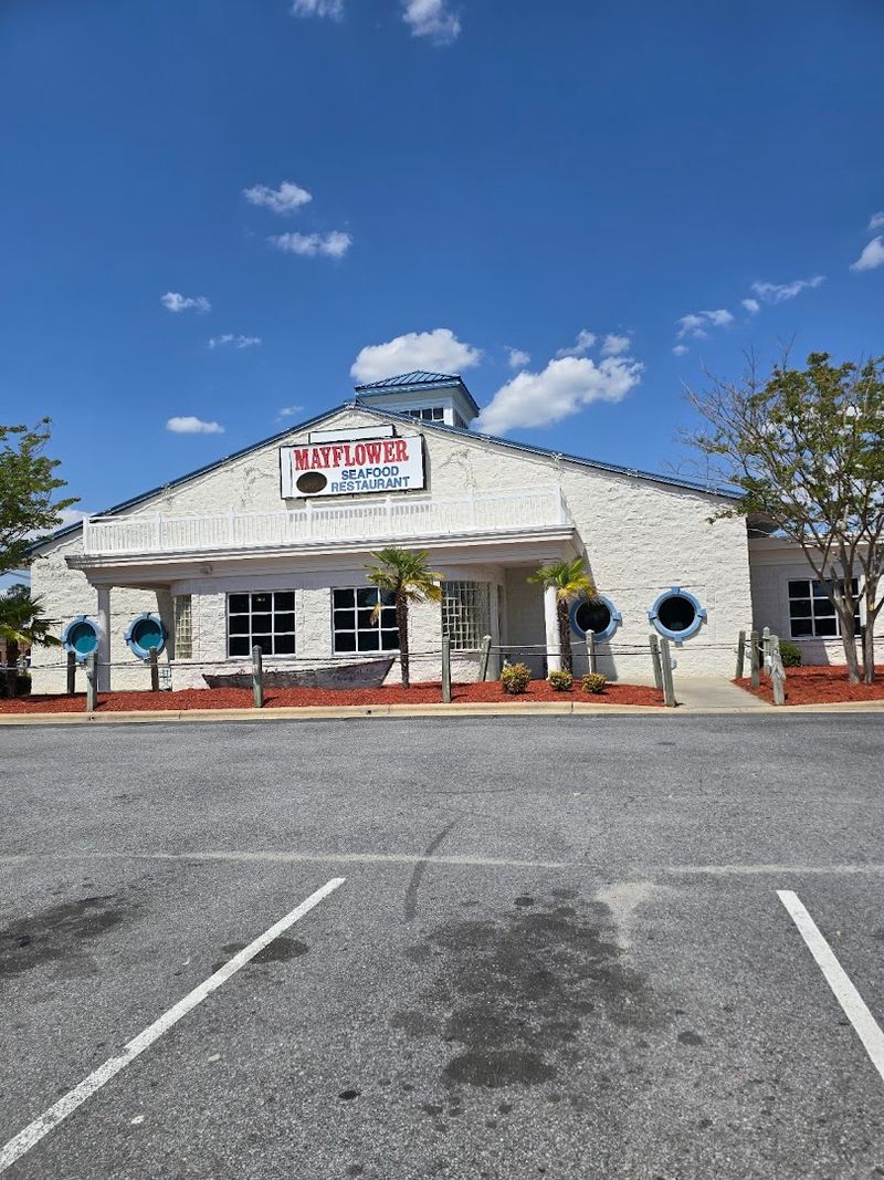 Mayflower Seafood Restaurant (Winterville)