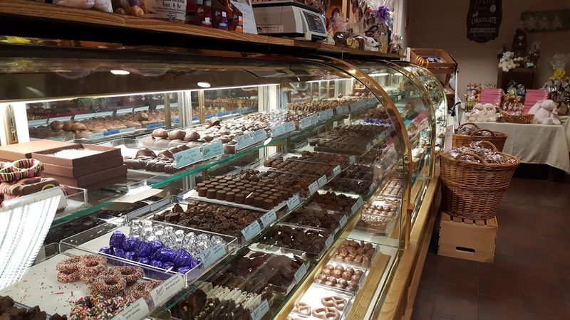 Build Your Own Custom Chocolate Box in the Retail Store