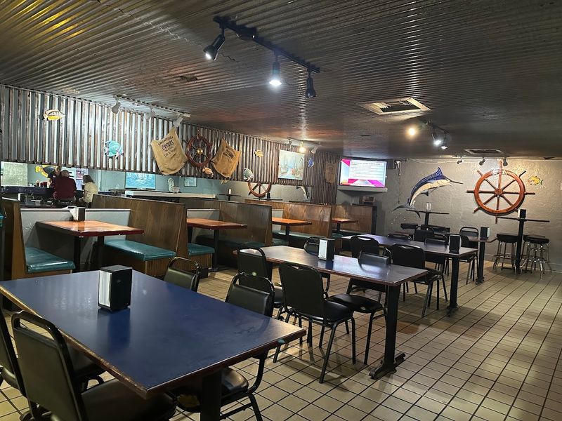 A No-Frills, Old Florida Atmosphere