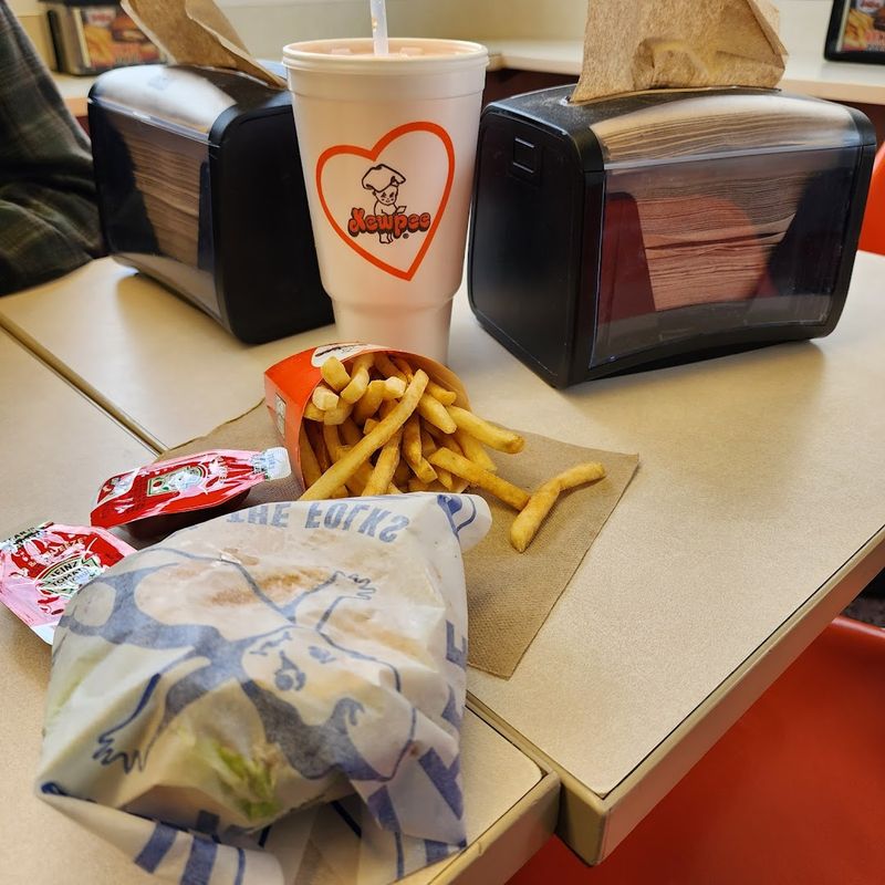 Hours, Breakfast, and Early Birds