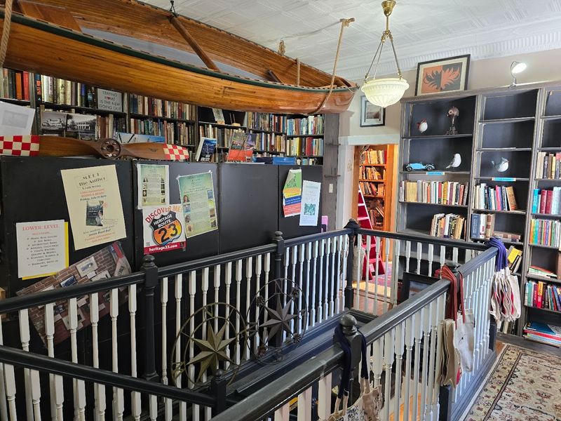 Vintage and Handwritten Experience