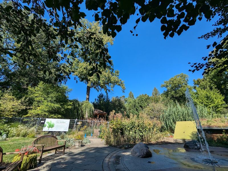 A Children&rsquo;s Garden Where Getting Messy Makes Sense