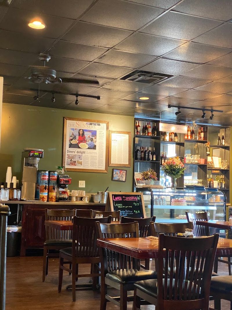 A Casual, No-Frills Atmosphere