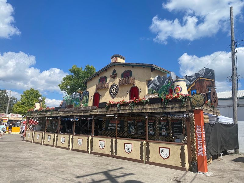 Wooster Oktoberfest — Wooster, September