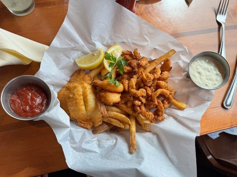 Ivar's Seafood Bar
