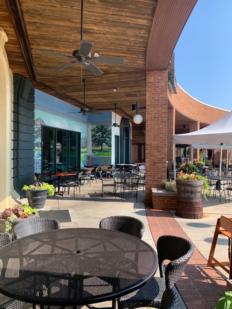 Relish Craft Kitchen & Bourbon Bar &ndash; Raleigh