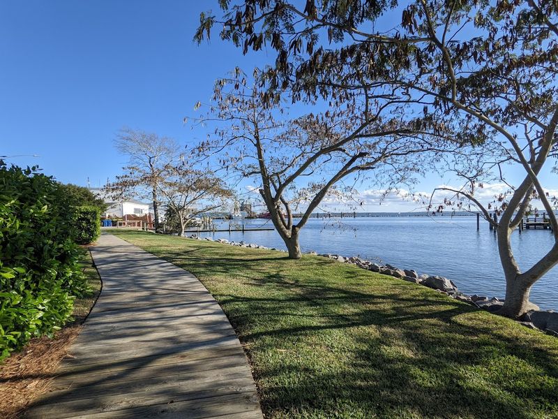 Oriental Harbor Walkway