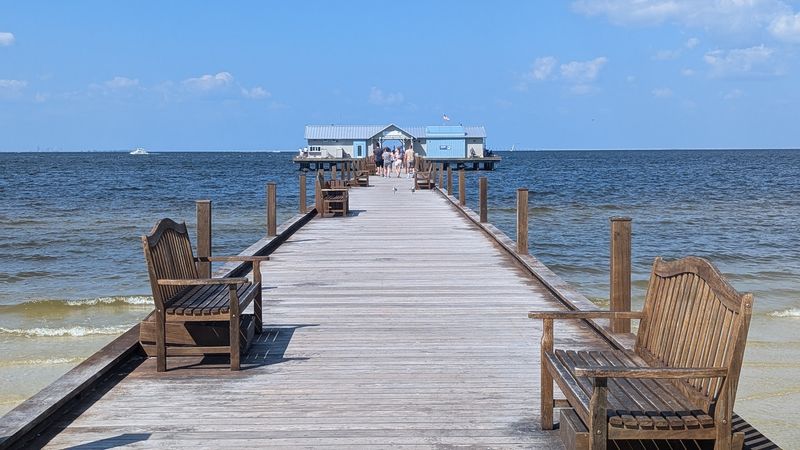 The Waterfront Restaurant &mdash; Anna Maria Island