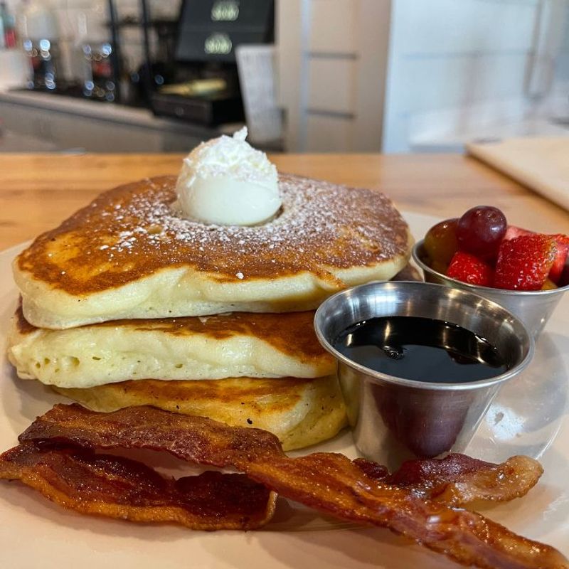 Toast & Berry - Cincinnati, OH