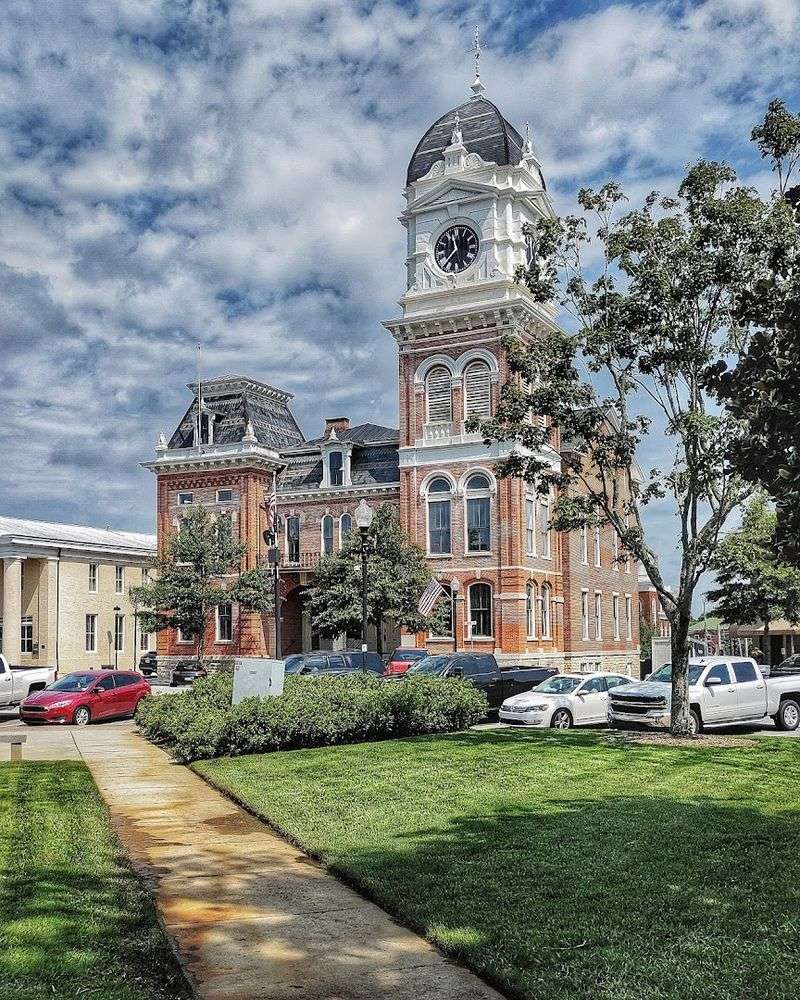 Covington's Camera-Ready Square