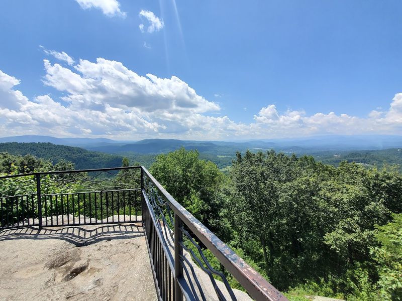 Multiple Viewing Areas Offer Fresh Perspectives