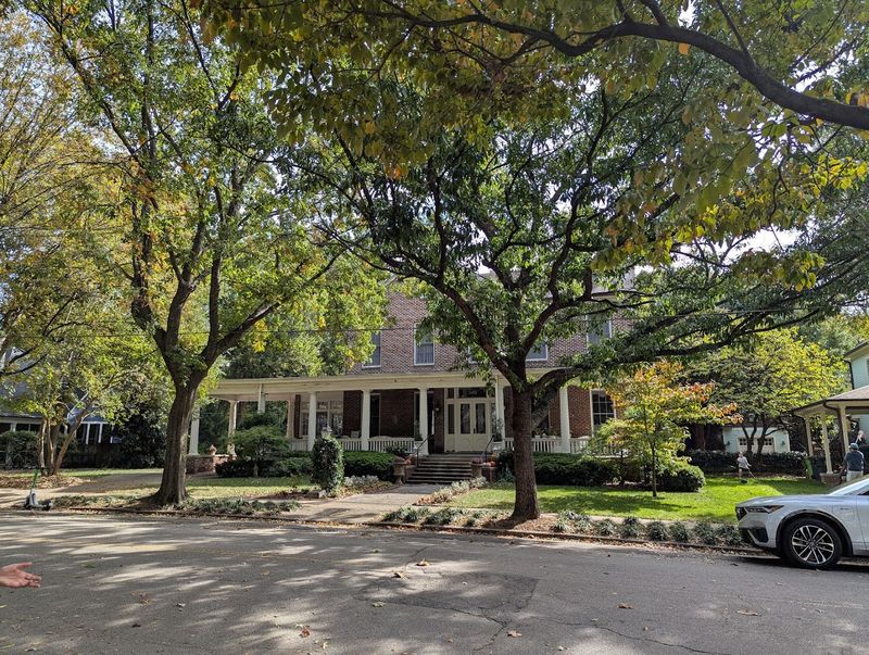 Raleigh Historic Oakwood Walking Tour