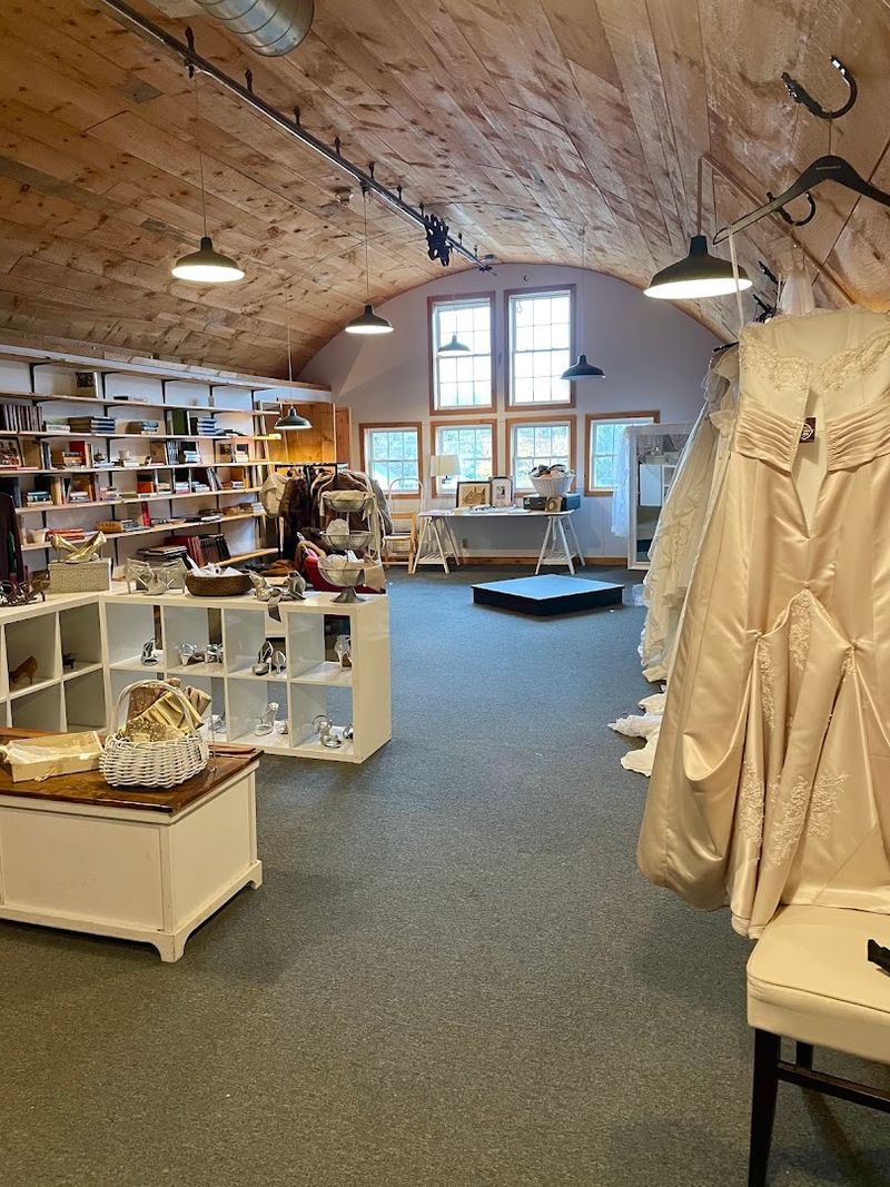 Wedding Dresses and Formalwear