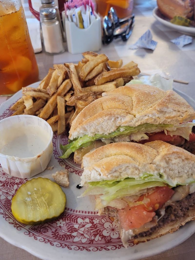 Burgers, Sandwiches, and House Sauce Tips